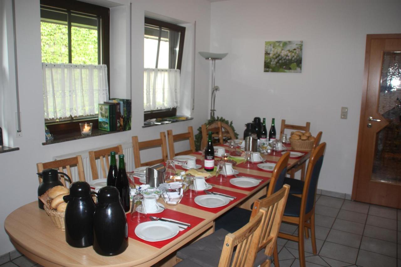 Weingut Christian Bucher Burg  Esterno foto